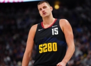 掘金复出首战，狂砍50分状态火爆，命运悬念成为焦点！